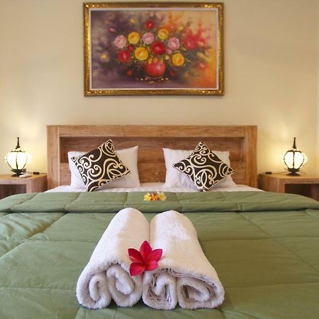 Utu Homestay Ubud Esterno foto